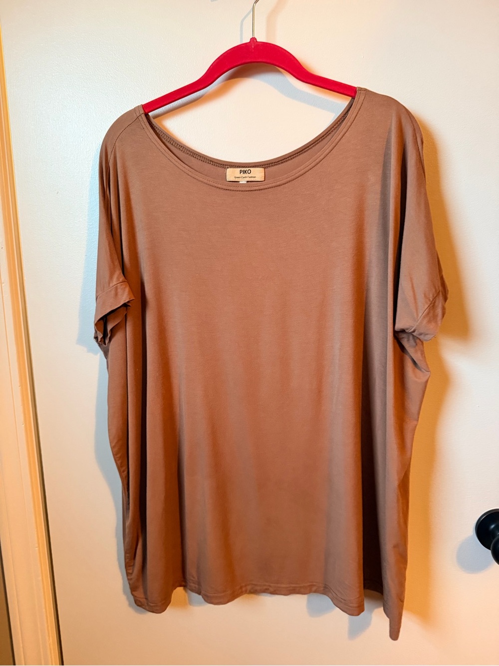 Piko 1988 Women's Relaxed Scoop Neck Top - Brown Sz. M